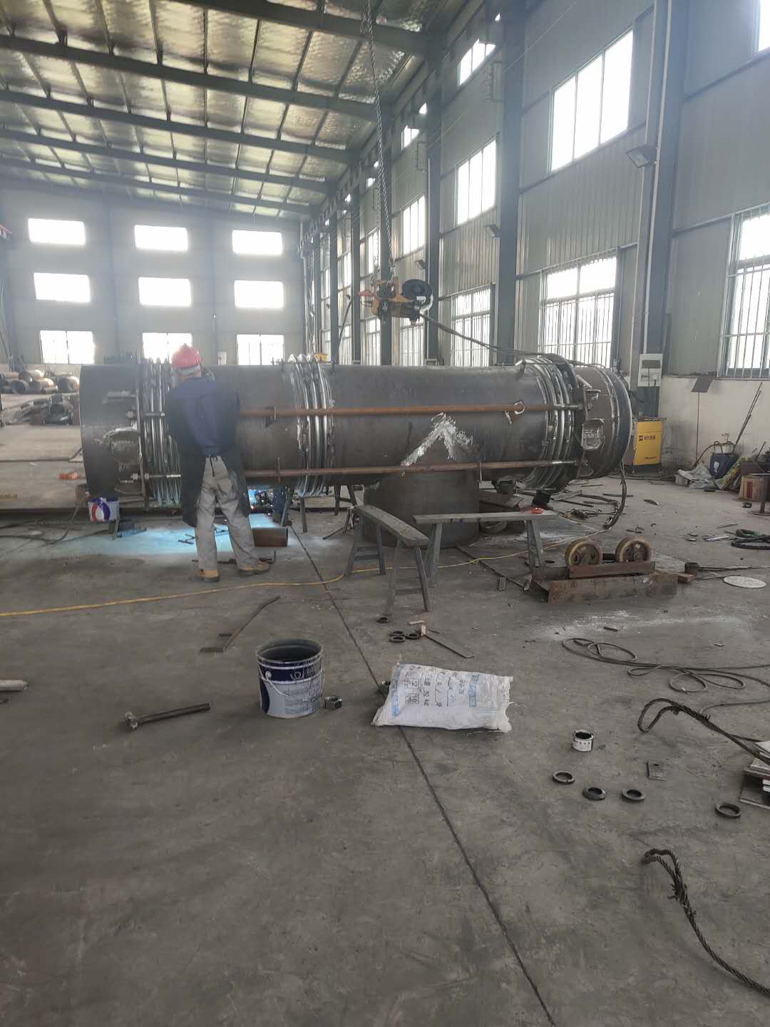 曲管压力平衡波纹补偿器